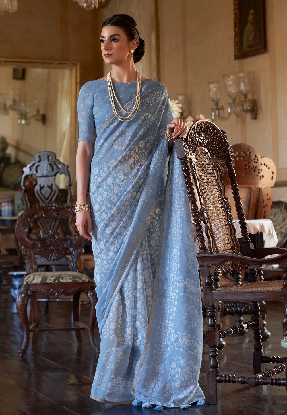 Batik Printed Cotton Woven Saree in Blue
