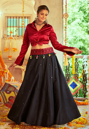 Cotton Embroidered Shirt and Skirt Set in Black